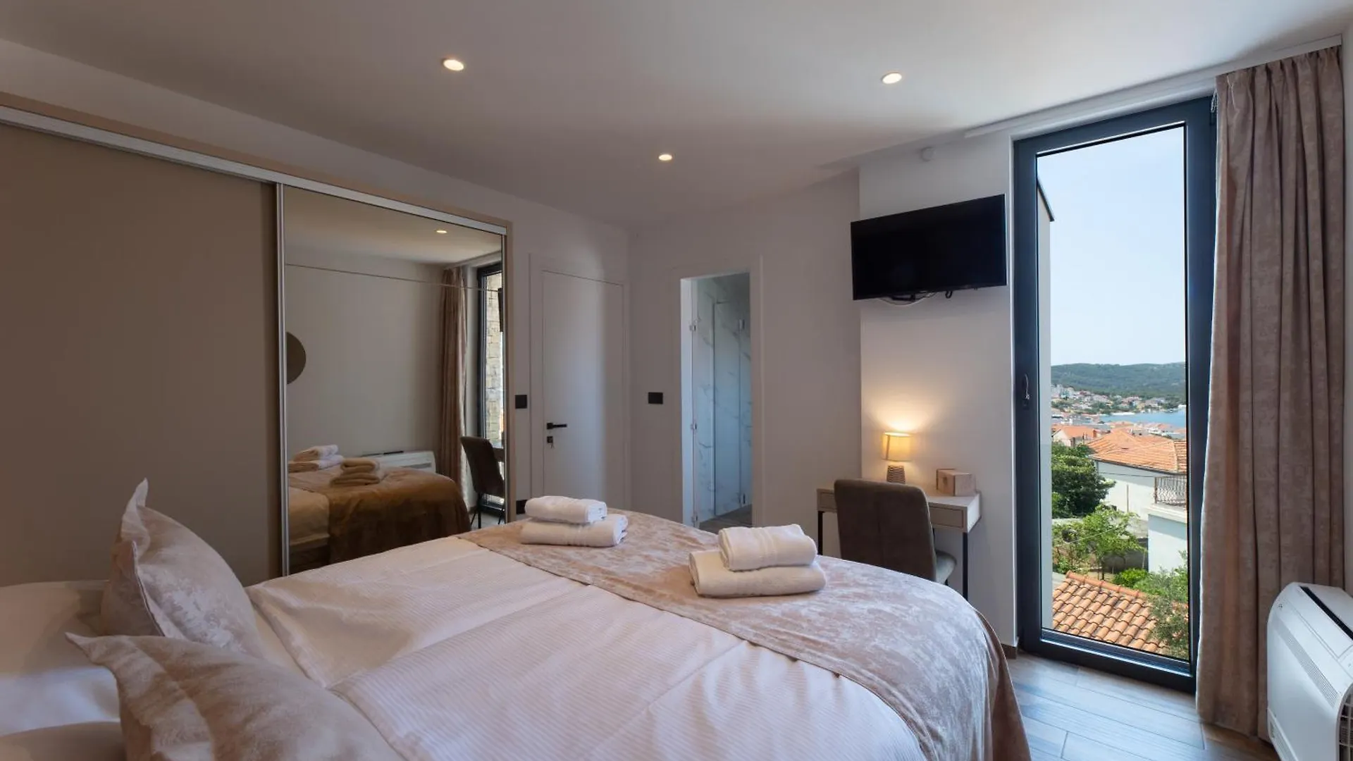 Luxury Villa Favela With Heated Pool Trogir Croatia