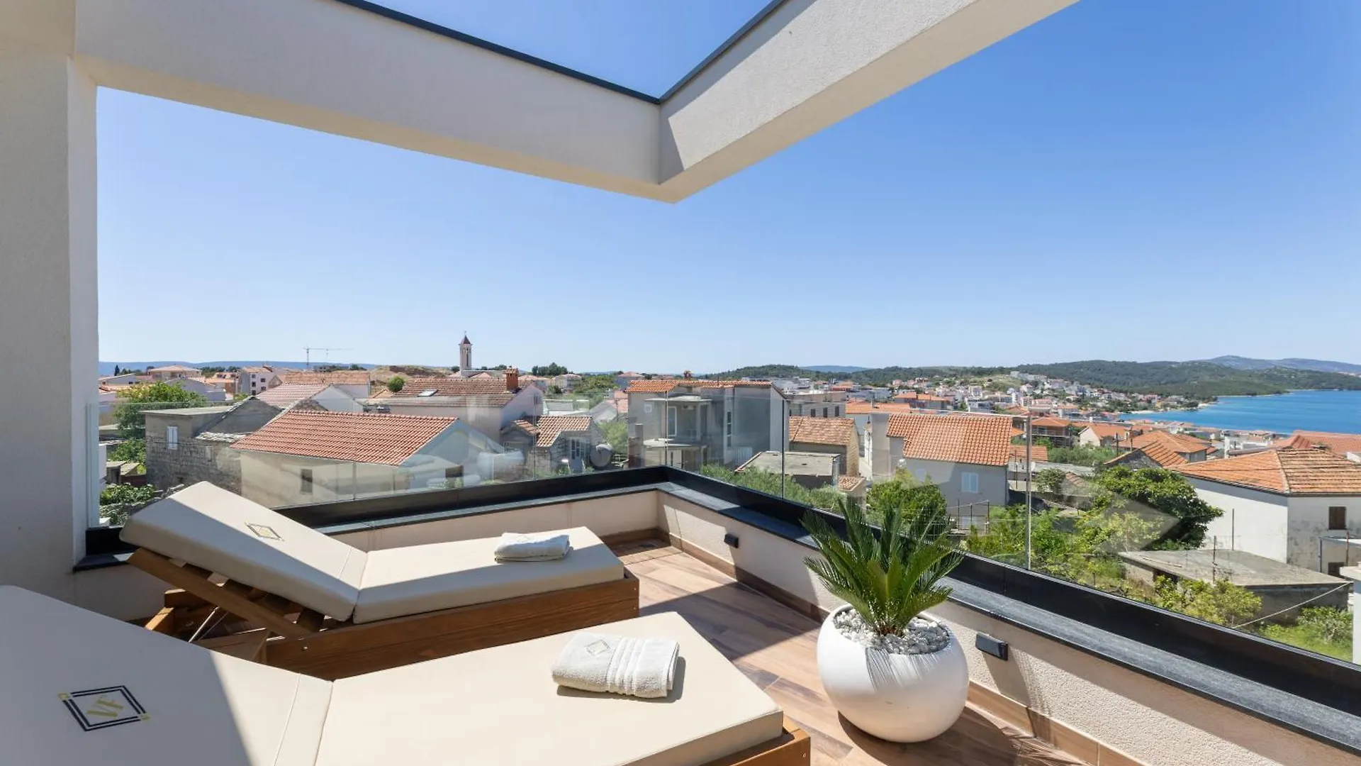 Luxury Villa Favela With Heated Pool Trogir 0*,  Croatia
