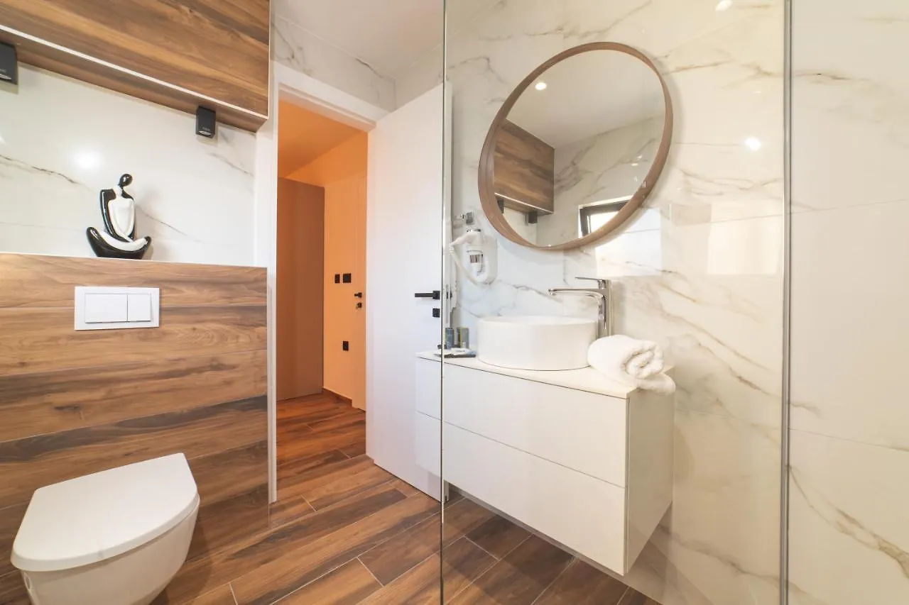 Luxury Villa Favela With Heated Pool Trogir